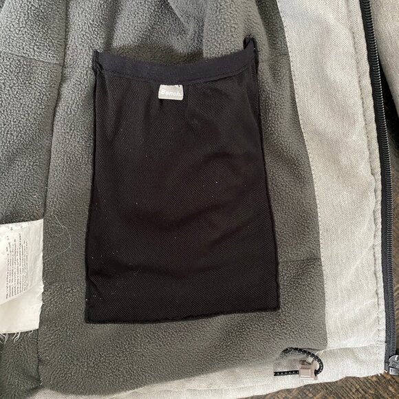 Grey Bench Winter Coat - Men's Small - Picture 5 of 13